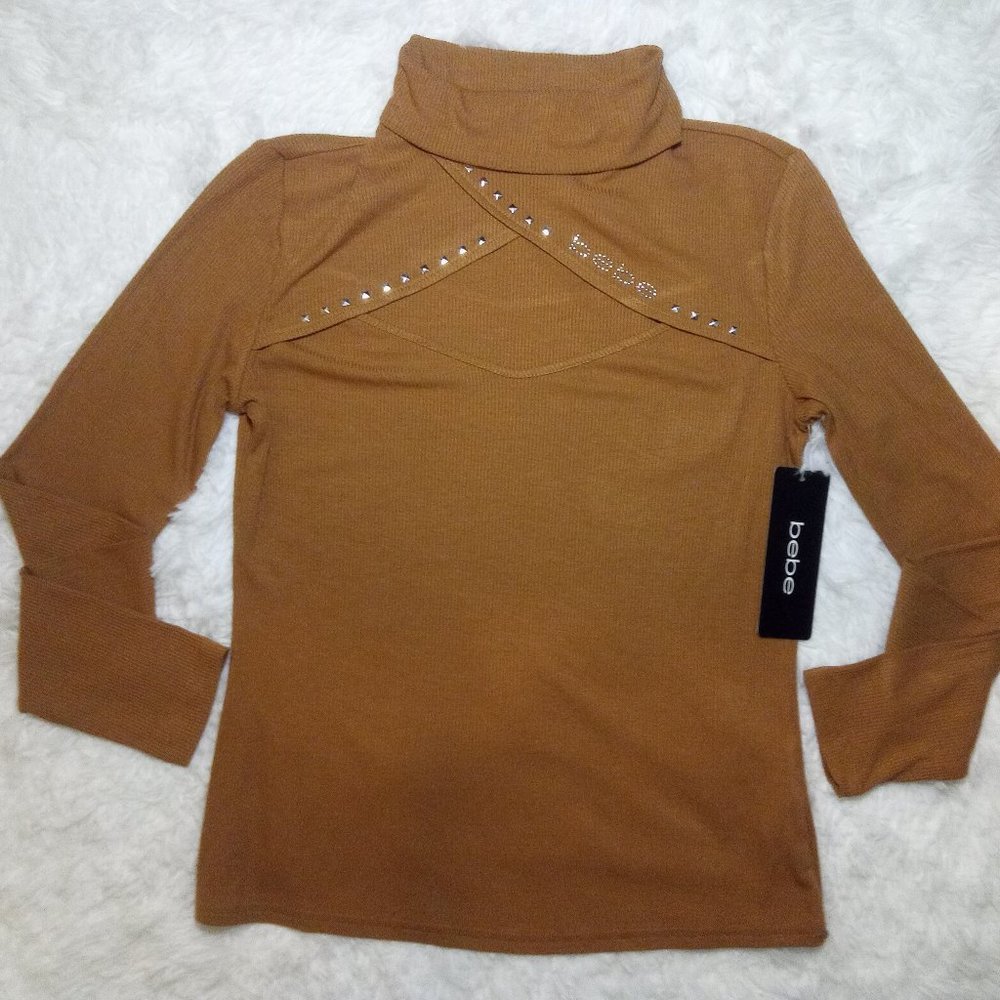 *NWT* BEBE Turtleneck Studded Longsleeve Stylish and Sexy Size M